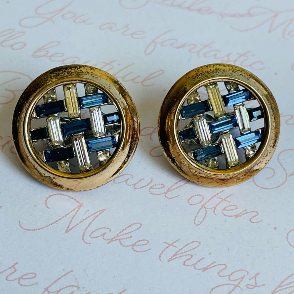 Vintage Trifari Round Clip on Earrings with Blue and Silver Baguette Crystals